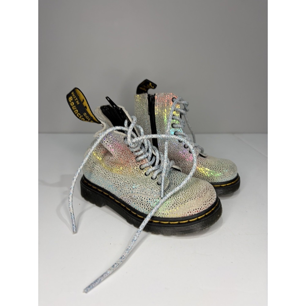 Dr Martens Toddler 1460 PASCAL T Iridescent Rainbow Lace Up Boots Size 7 EUC